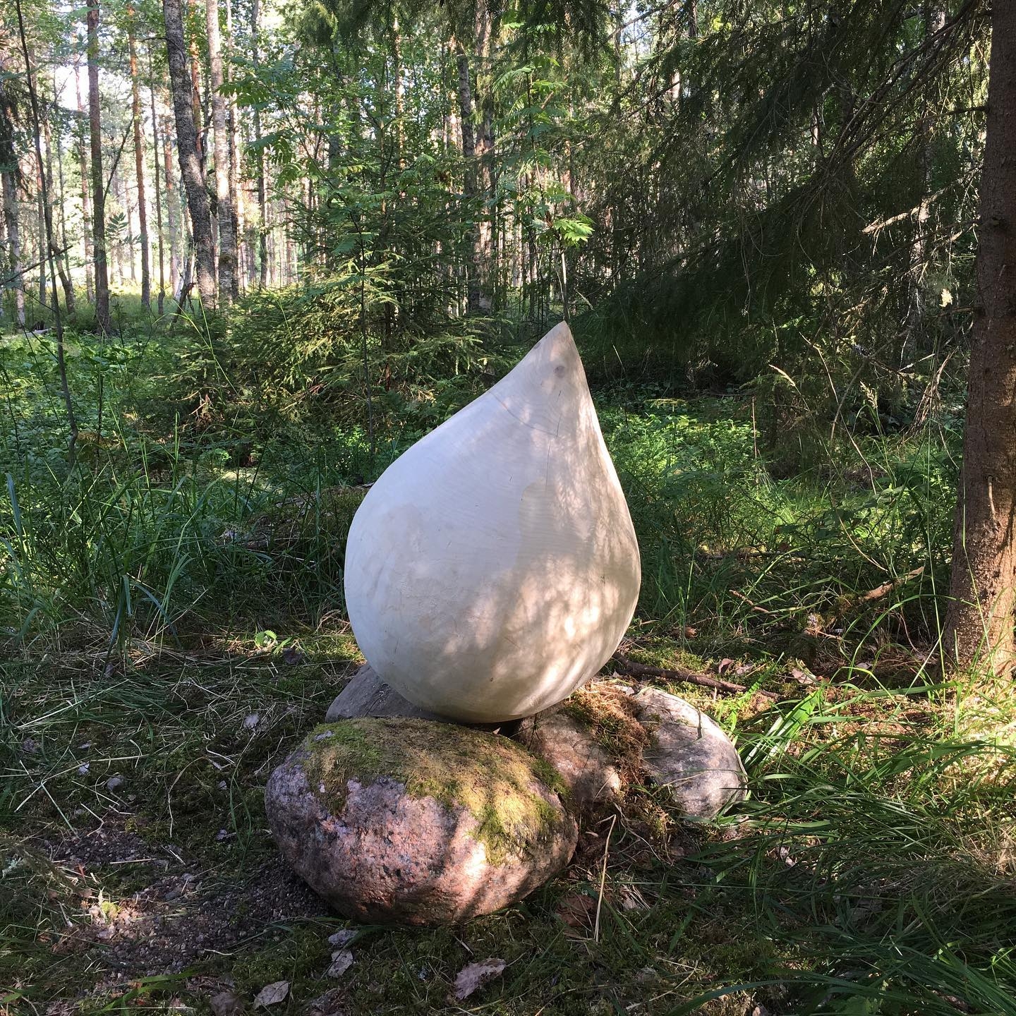 Ĺet it flow 2019, 2.osa Kintterön terveysmetsän veistospolku, Lahti